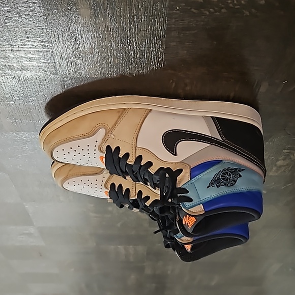 Jordan 1 Retro High OGPrototype - Picture 2 of 13